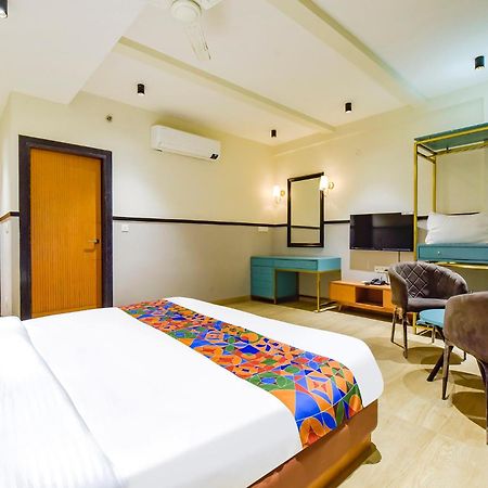 Bella Vista Hotel อุเดเปอร์ ภายนอก รูปภาพ