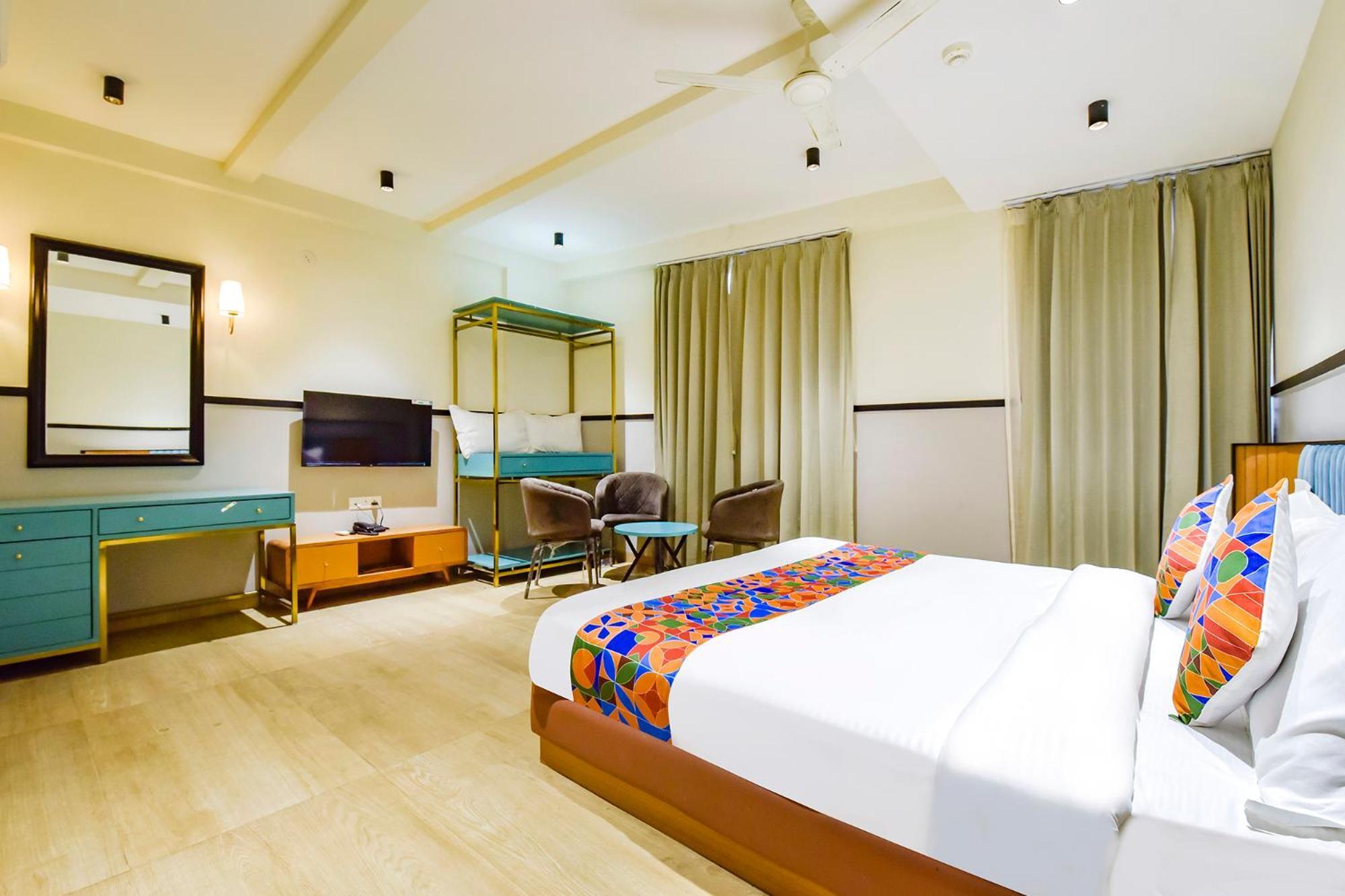 Bella Vista Hotel อุเดเปอร์ ภายนอก รูปภาพ